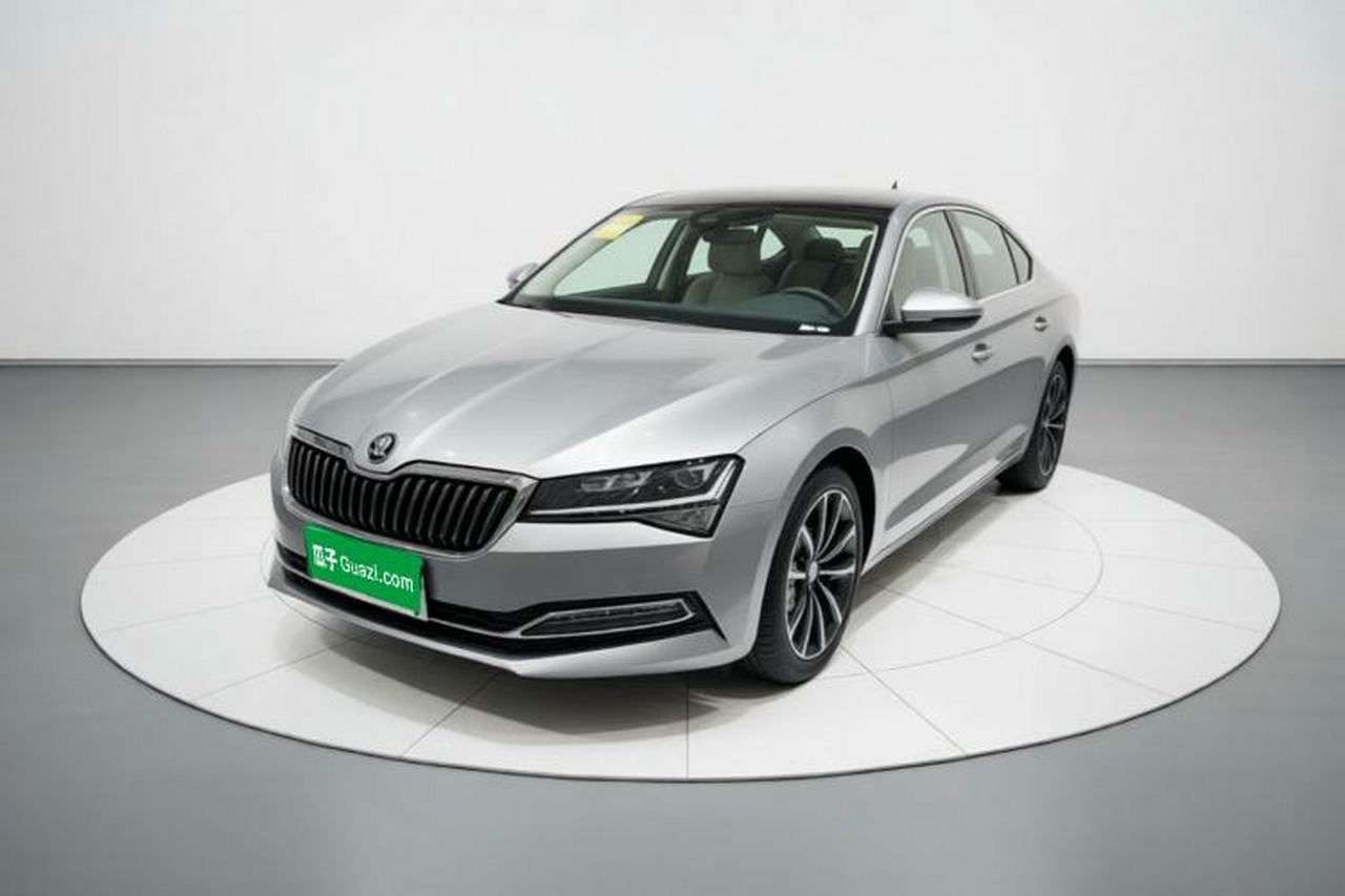 Skoda Superb 2024