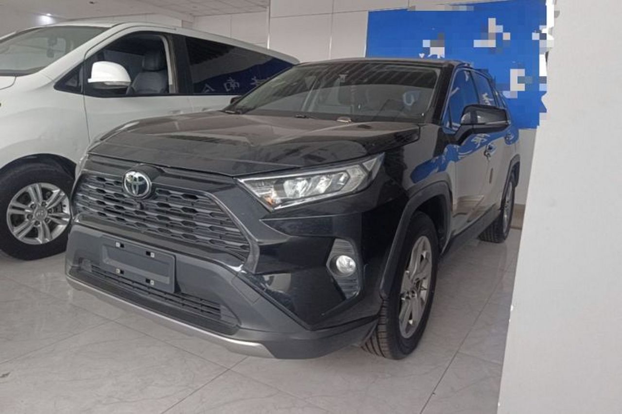 Toyota RAV4 2023