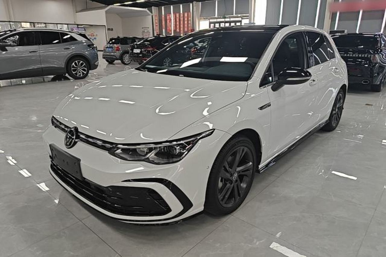 Volkswagen Golf 2021
