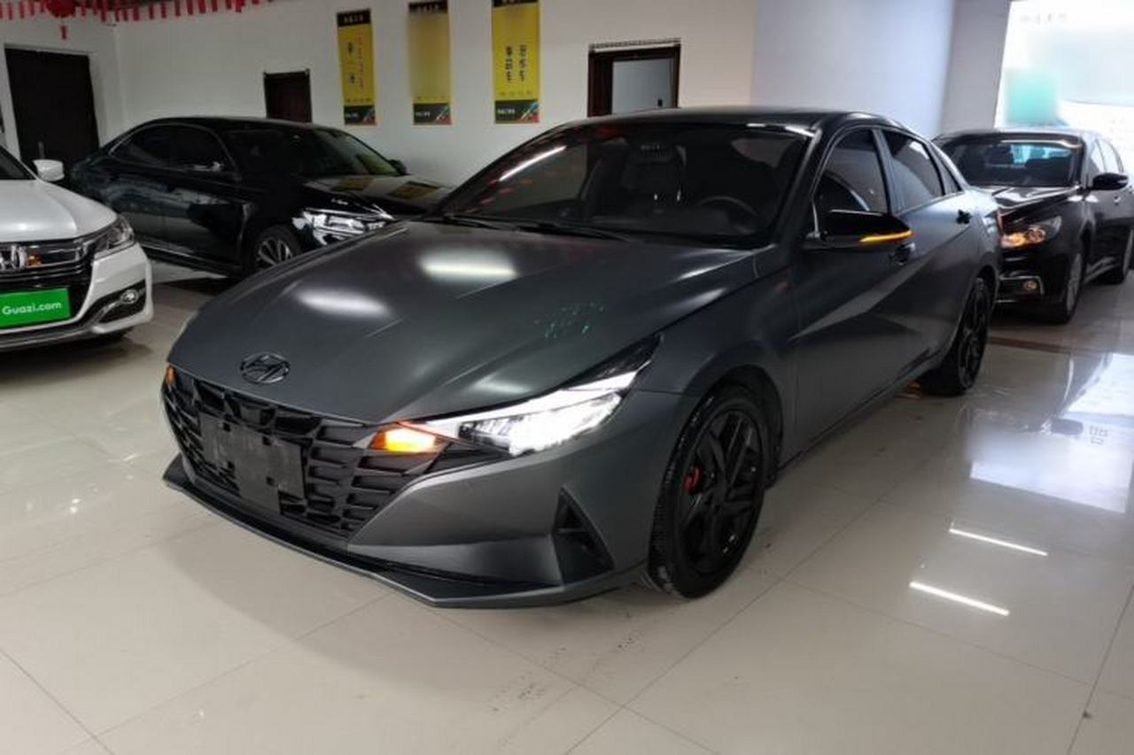 Hyundai Elantra 2022