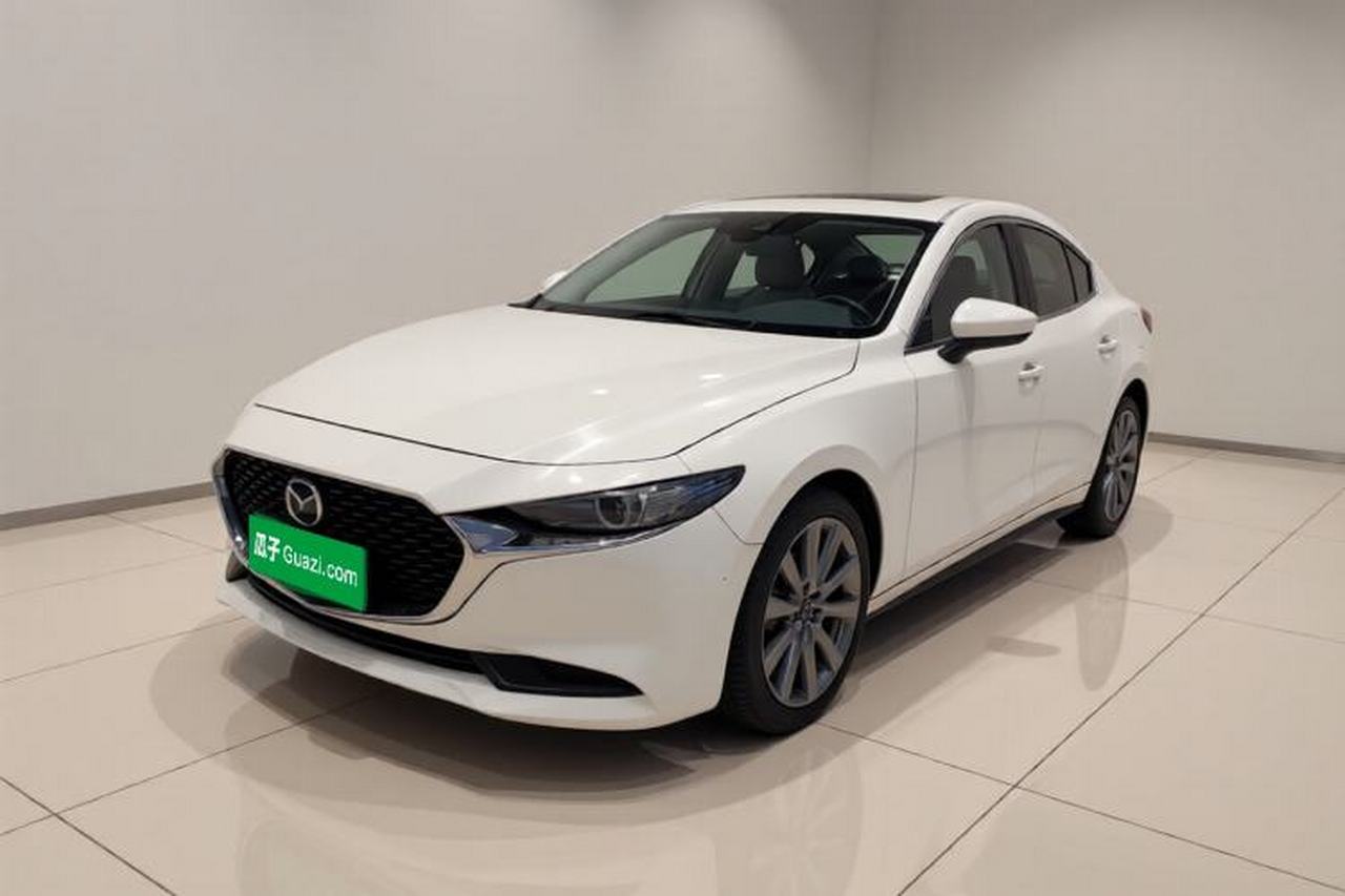Mazda 3 Axela 2023