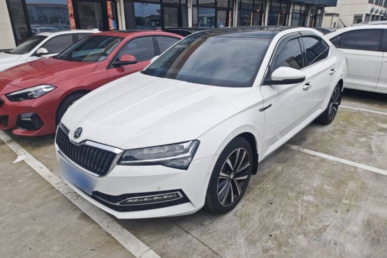 Skoda Superb 2024