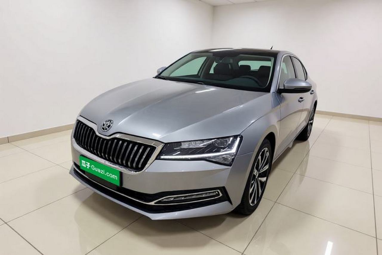 Skoda Superb 2023